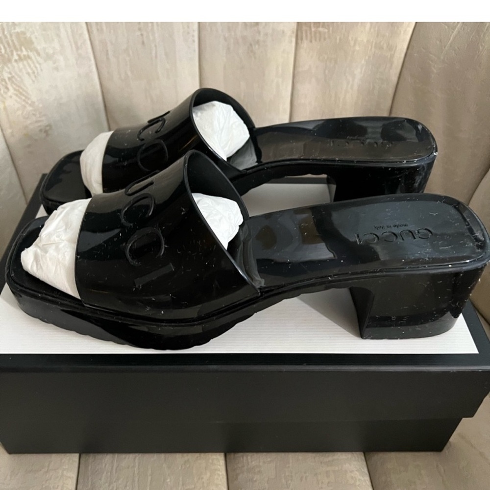 💥💥 Gucci Jelly Slide Sandals ! 💥💥